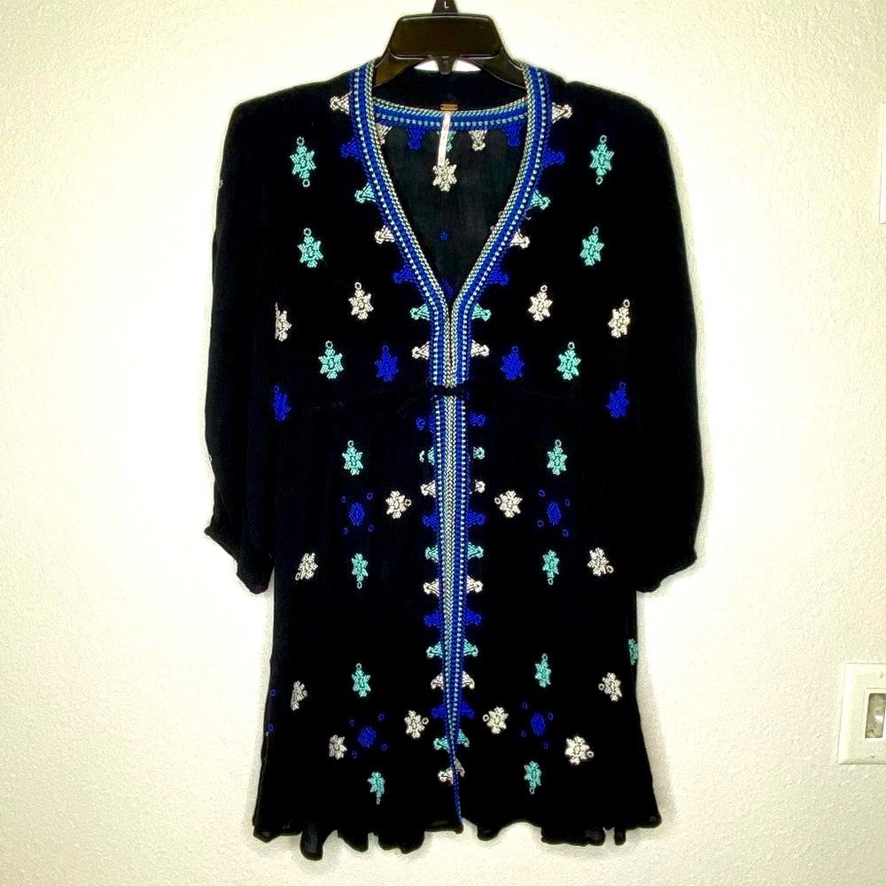 - FREE PEOPLE Stargazer Embroidered Dress